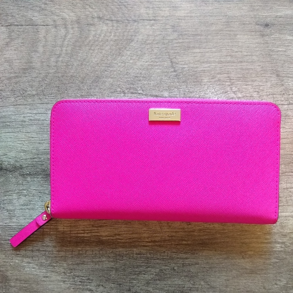 💥EUC kate spade zip around wallet💥